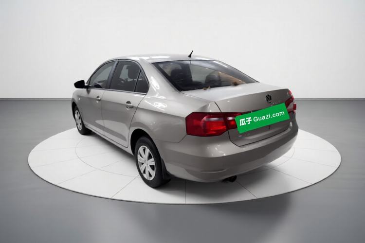 Used Volkswagen Jetta 2015 Value Edition 1.6L Automatic Fashion Version Exterior 3