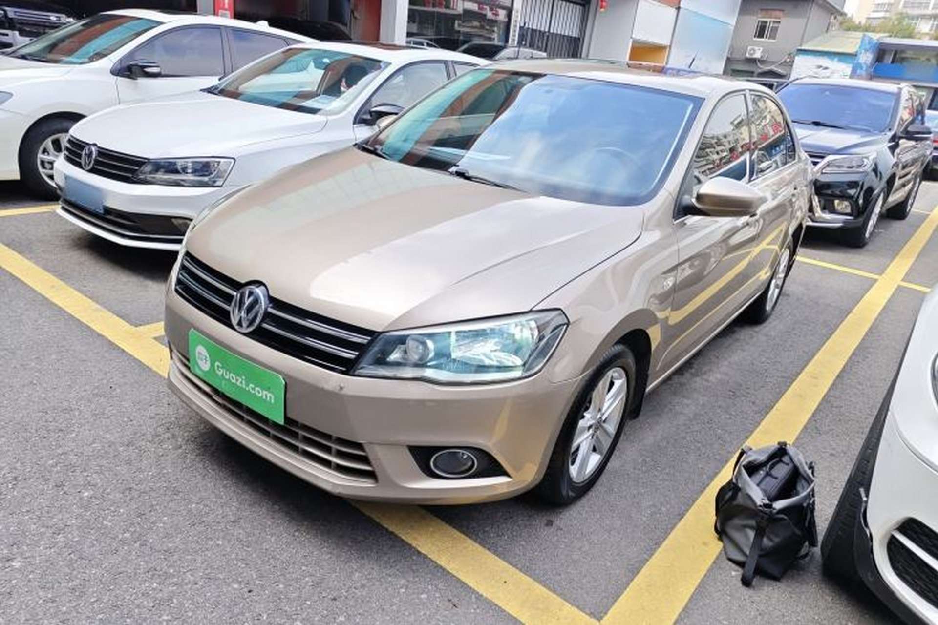 Used Volkswagen Jetta 2015 1.6L Automatic Luxury Model Front Left 45 Deg