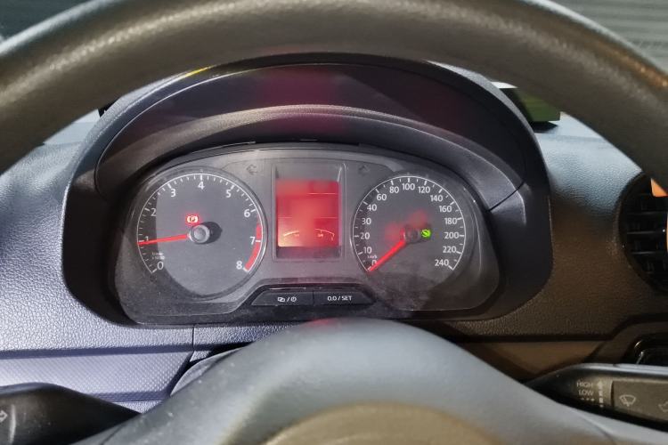 Used Volkswagen Jetta 2015 Value Edition 1.6L Automatic Fashion Version Instrument Cluster