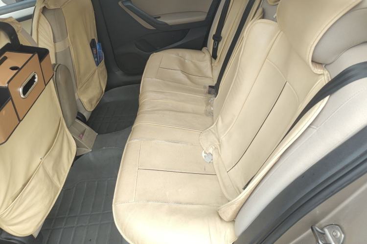 Used Volkswagen Jetta 2015 1.6L Automatic Comfort Model Left Rear Seat