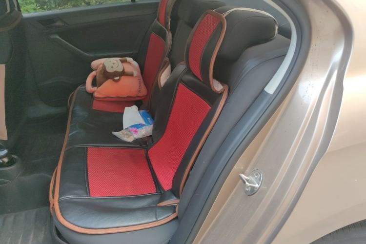 Used Volkswagen Jetta 2015 1.6L Manual Fashion Edition Left Rear Seat