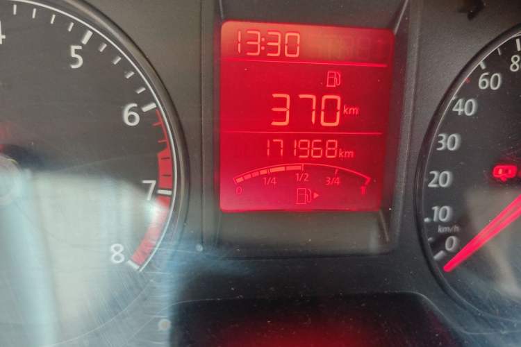Used Volkswagen Jetta 2015 1.4L Manual Comfort Model Odometer Close Up