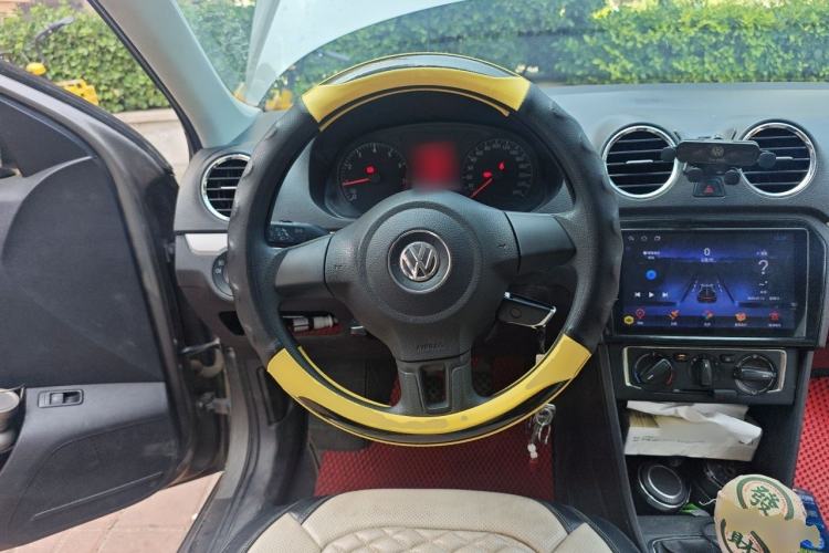 Used Volkswagen Jetta 2015 1.4L Manual Comfort Model Steering Wheel