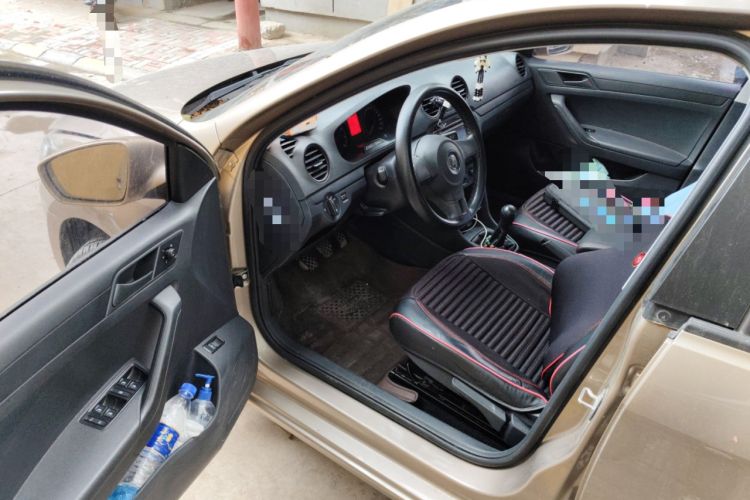Used Volkswagen Jetta 2015 1.4L Manual Fashion Model Driver Seat