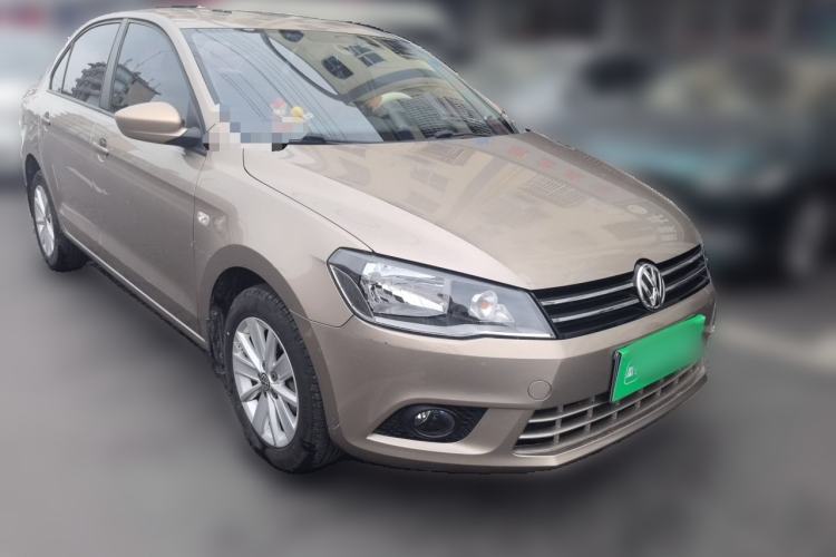 Used Volkswagen Jetta 2015 Zhuihui Edition 1.6L Manual Comfort Model Front Right 45 Deg