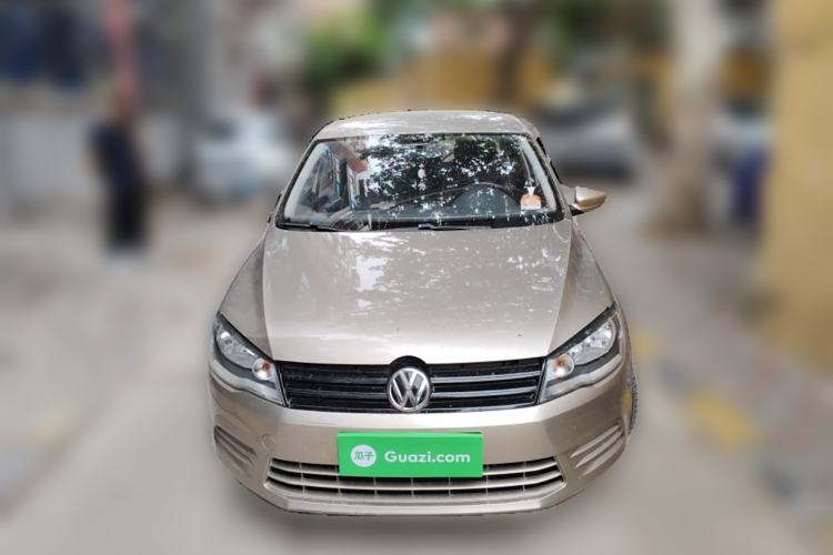 Used Volkswagen Jetta 2015 1.4L Manual Fashion Model Front