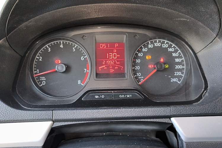 Used Volkswagen Jetta 2015 1.6L Automatic Comfort Model Instrument Cluster