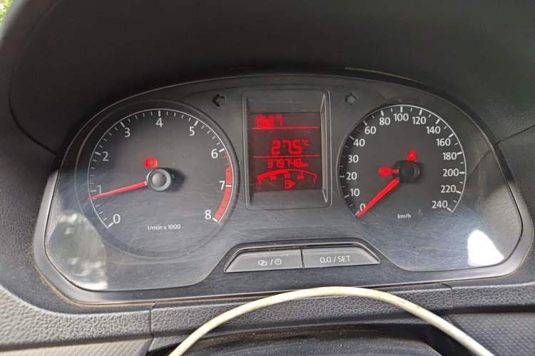 Used Volkswagen Jetta 2015 1.6L Manual Fashion Edition Instrument Cluster