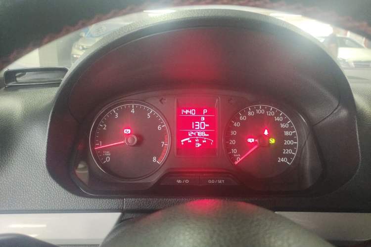 Used Volkswagen Jetta 2015 1.6L Automatic Comfort Model Instrument Cluster