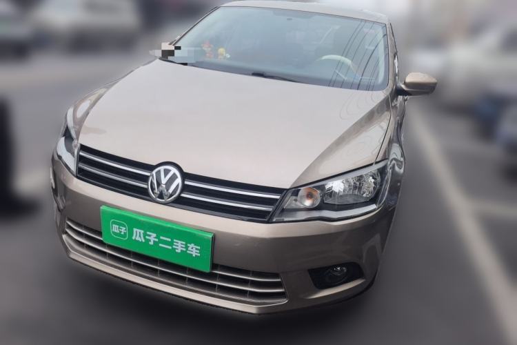 Used Volkswagen Jetta 2015 Zhuihui Edition 1.6L Manual Comfort Model Guazi used car, China used car export, Used car for sale, Used cars, Cheapest cars for sale