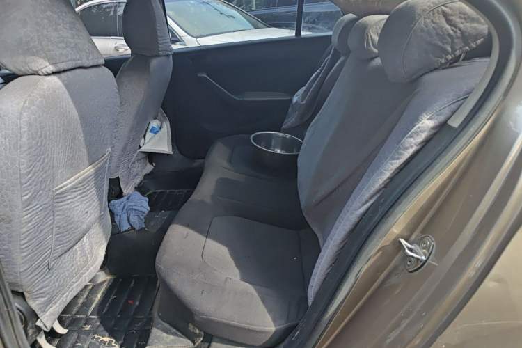 Used Volkswagen Jetta 2015 1.6L Manual Fashion Edition Left Rear Seat
