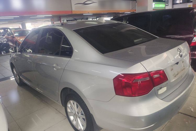 Used Volkswagen Jetta 2015 1.6L Automatic Comfort Model Left Side