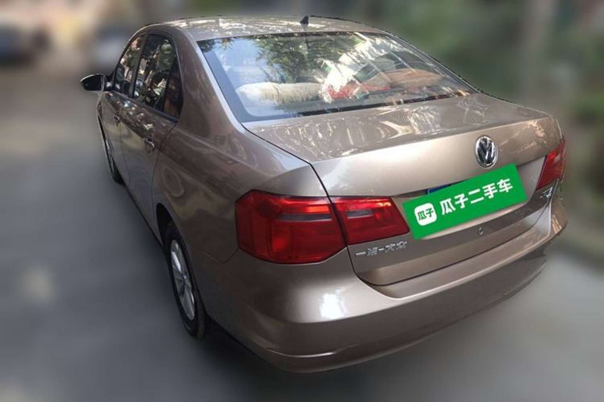 Used Volkswagen Jetta 2015 Value Edition 1.6L Manual Fashionable Style Rear Left 45 Deg