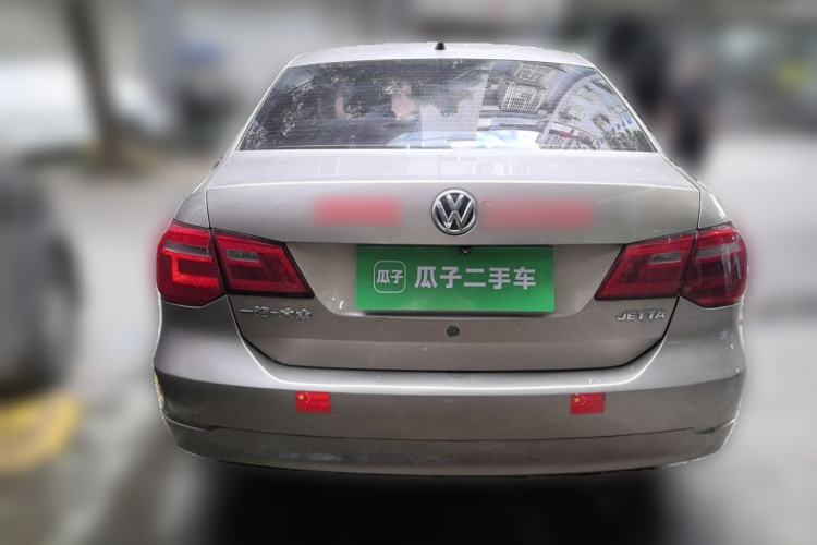 Used Volkswagen Jetta 2015 Zhuihui Edition 1.4L Manual Fashion Model Rear