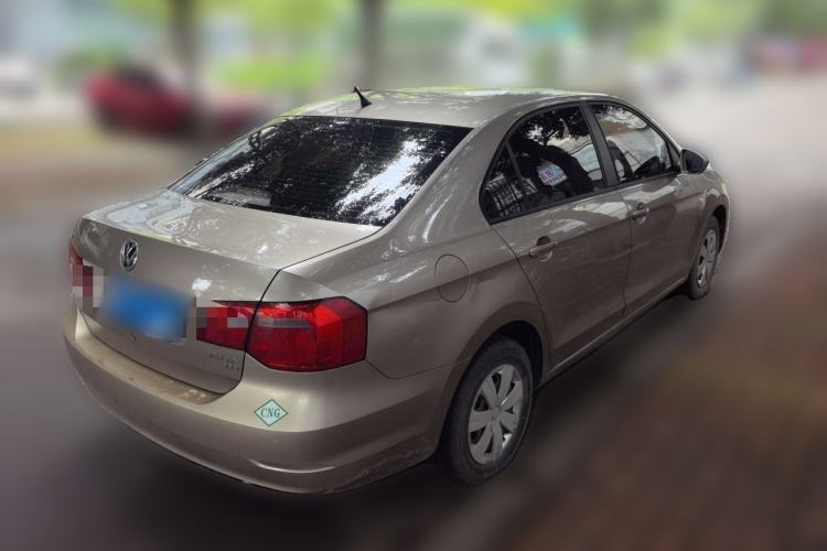 Used Volkswagen Jetta 2015 Value Edition 1.6L Manual Fashionable Style Rear Right 45 Deg