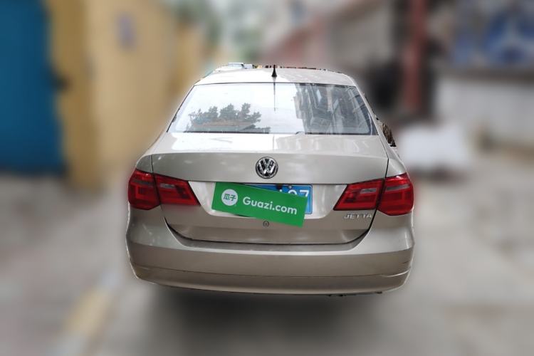 Used Volkswagen Jetta 2015 1.4L Manual Fashion Model Rear