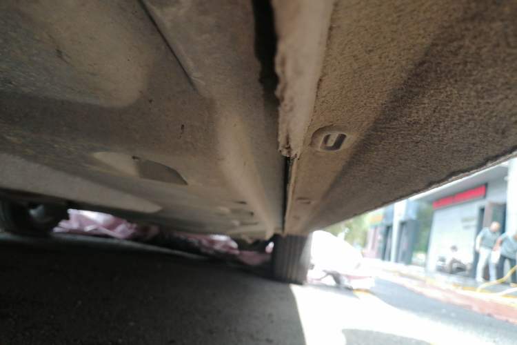 Used Volkswagen Jetta 2015 Zhuihui Edition 1.6L Manual Comfort Model Chassis Front Left