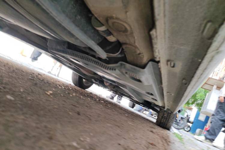 Used Volkswagen Jetta 2015 1.6L Manual Comfort Model Chassis Rear Right