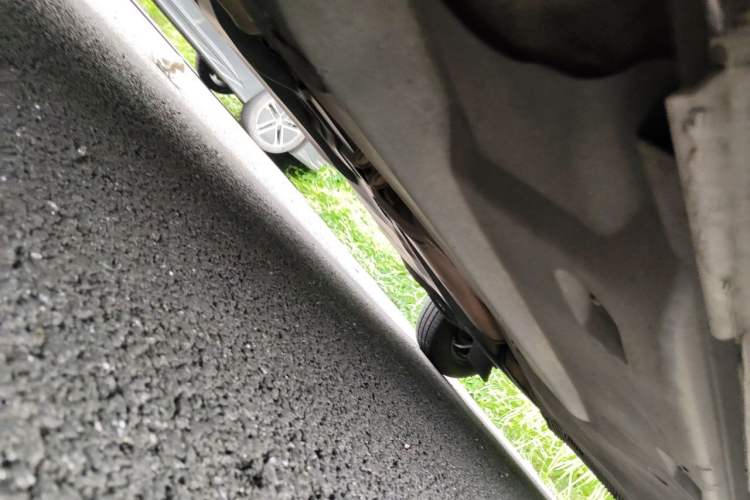 Used Volkswagen Jetta 2015 1.4L Manual Fashion Model Chassis Rear Right