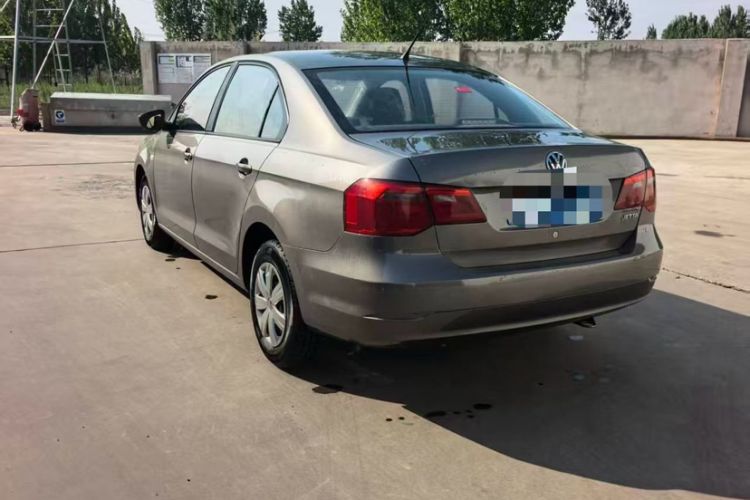 Used Volkswagen Jetta 2015 Zhuihui Edition 1.4L Manual Fashion Model Exterior 2