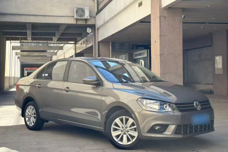 Used Volkswagen Jetta 2015 1.6L Automatic Comfort Model Exterior 2