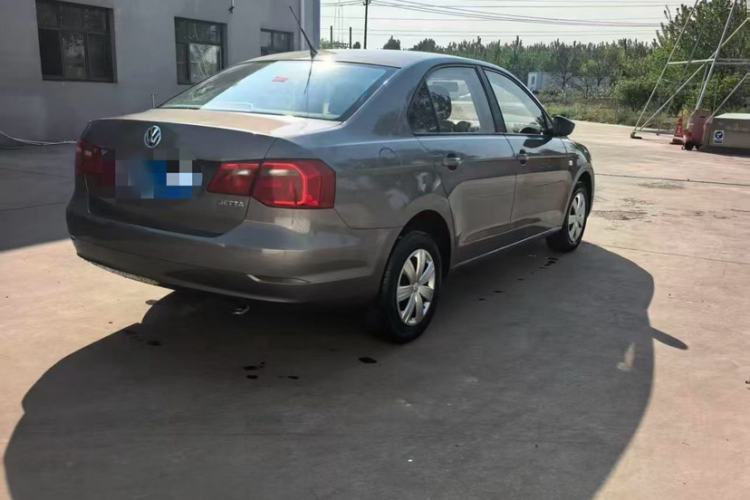 Used Volkswagen Jetta 2015 Zhuihui Edition 1.4L Manual Fashion Model Exterior 3