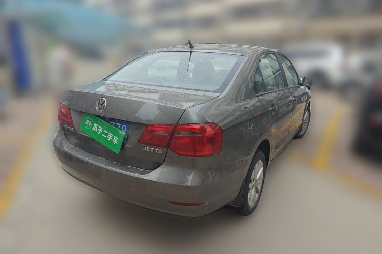Used Volkswagen Jetta 2015 Zhuihui Edition 1.6L Manual Comfort Model Exterior 5