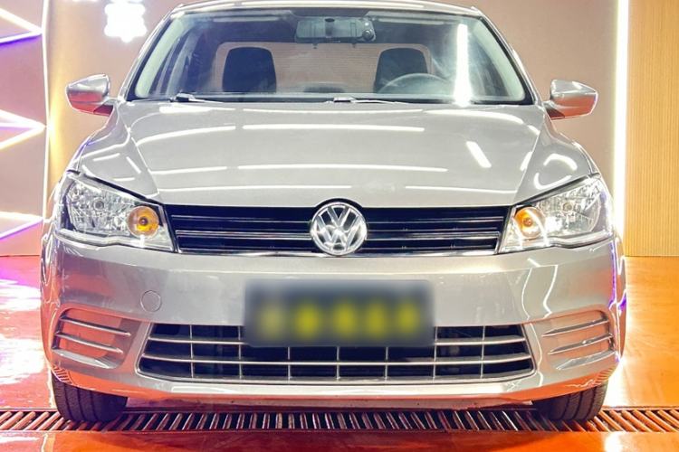 Used Volkswagen Jetta 2015 Zhuihui Edition 1.4L Manual Fashion Model Exterior 6