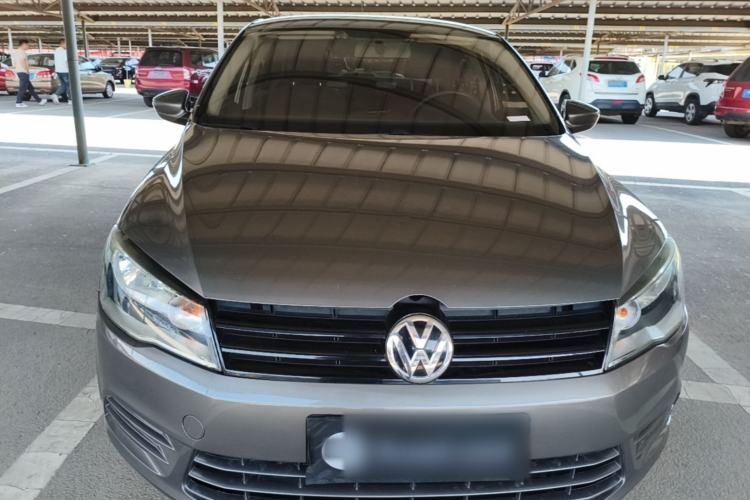 Used Volkswagen Jetta 2015 Zhuihui Edition 1.4L Manual Fashion Model Front