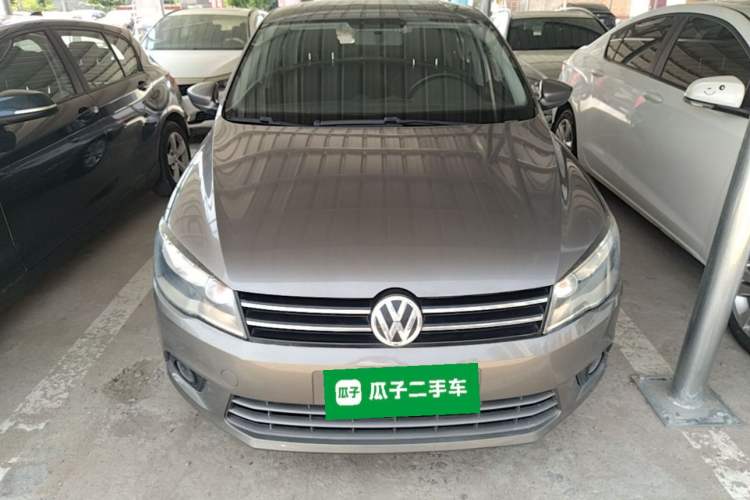 Used Volkswagen Jetta 2015 1.6L Manual Comfort Model Front