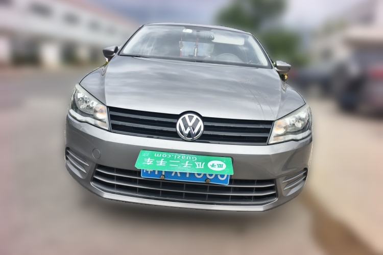 Used Volkswagen Jetta 2015 Zhuihui Edition 1.4L Manual Fashion Model Front