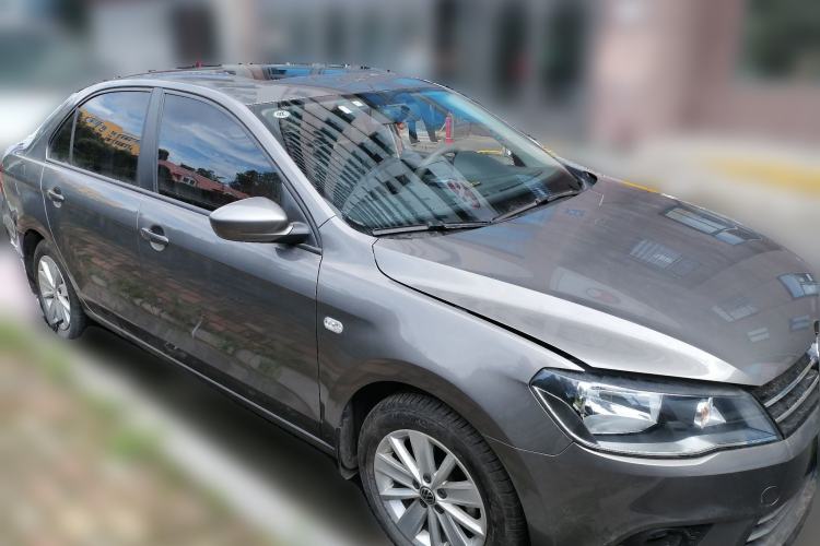 Used Volkswagen Jetta 2015 Zhuihui Edition 1.6L Manual Comfort Model Front Right 45 Deg