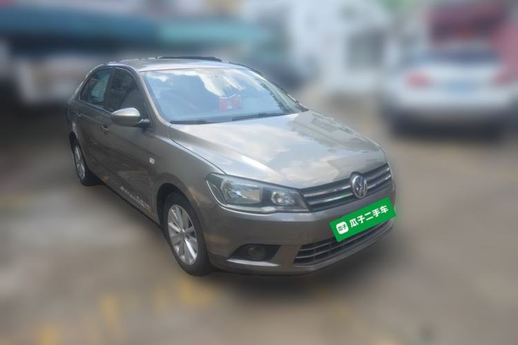 Used Volkswagen Jetta 2015 Zhuihui Edition 1.6L Manual Comfort Model Front Right 45 Deg