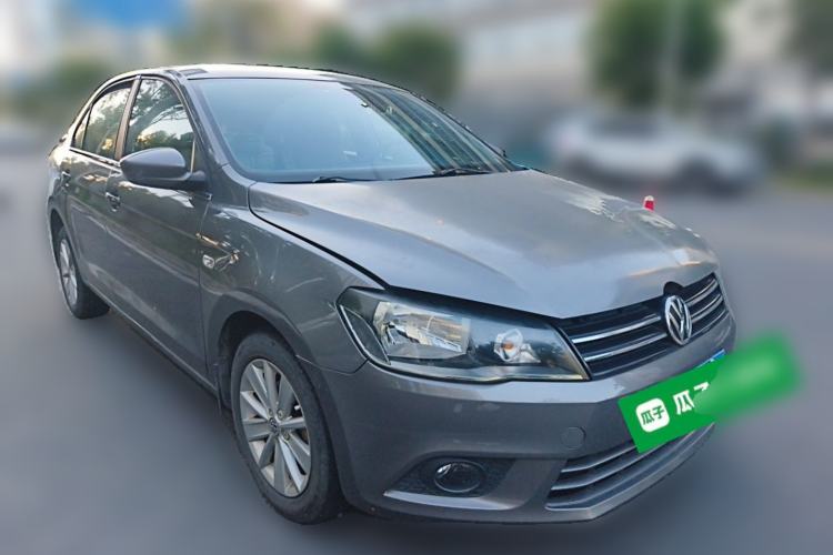 Used Volkswagen Jetta 2015 1.6L Automatic Comfort Model Front Right 45 Deg
