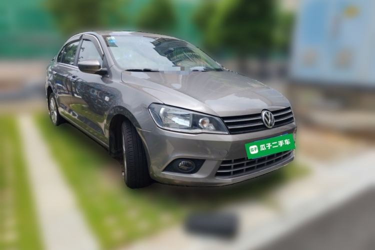 Used Volkswagen Jetta 2015 Zhuihui Edition 1.6L Manual Comfort Model Front Right 45 Deg