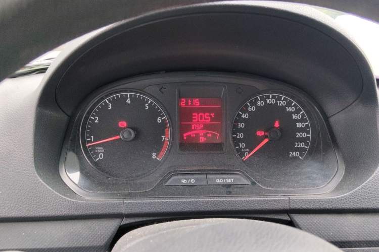 Used Volkswagen Jetta 2015 1.4L Manual Fashion Model Instrument Cluster