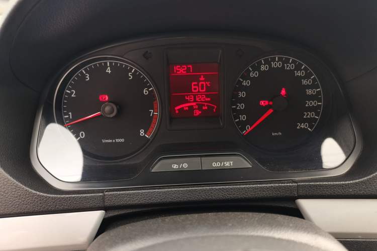 Used Volkswagen Jetta 2015 1.6L Manual Comfort Model Instrument Cluster