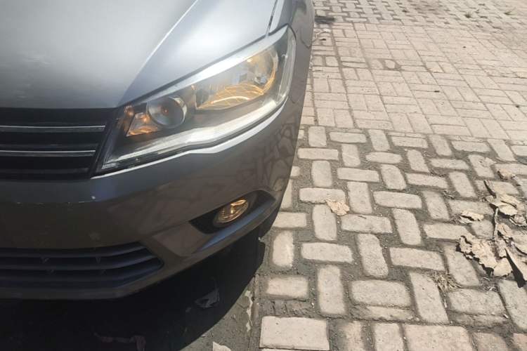 Used Volkswagen Jetta 2015 1.6L Manual Comfort Model Left Front Headlight