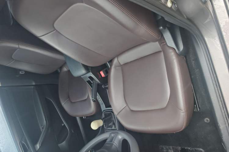 Used Volkswagen Jetta 2015 1.4L Manual Fashion Model Left Front Seat