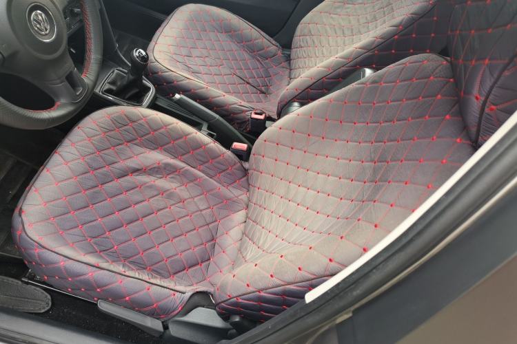 Used Volkswagen Jetta 2015 1.6L Manual Comfort Model Left Front Seat