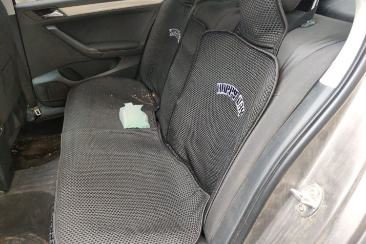 Used Volkswagen Jetta 2015 Zhihui Edition 1.4L Manual Comfort Model Left Rear Seat