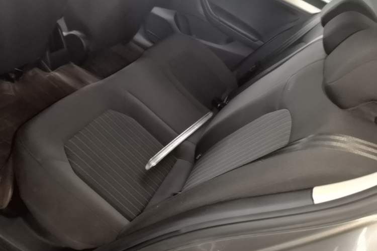 Used Volkswagen Jetta 2015 1.6L Automatic Comfort Model Left Rear Seat