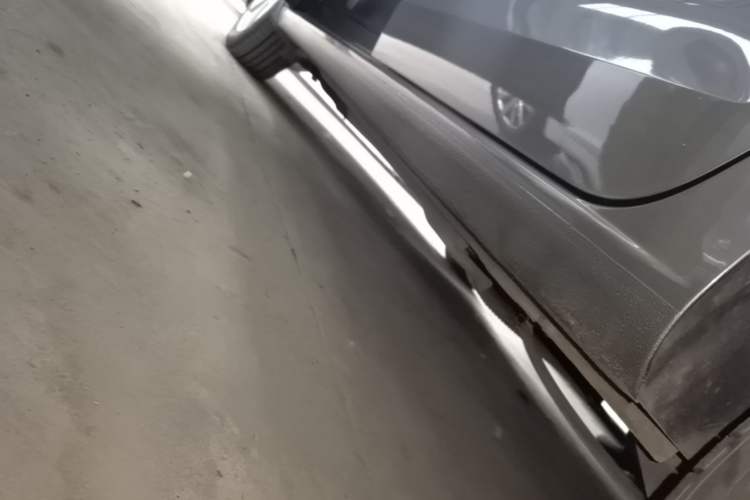 Used Volkswagen Jetta 2015 1.6L Automatic Comfort Model Left Side Sill