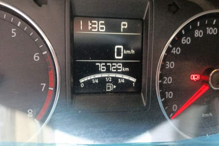 Used Volkswagen Jetta 2015 1.6L Automatic Luxury Model Odometer Close Up