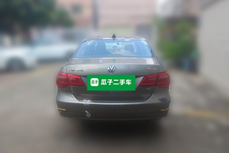 Used Volkswagen Jetta 2015 Zhuihui Edition 1.6L Manual Comfort Model Rear