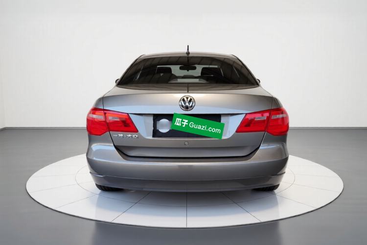 Used Volkswagen Jetta 2015 Zhuihui Edition 1.4L Manual Fashion Model Rear