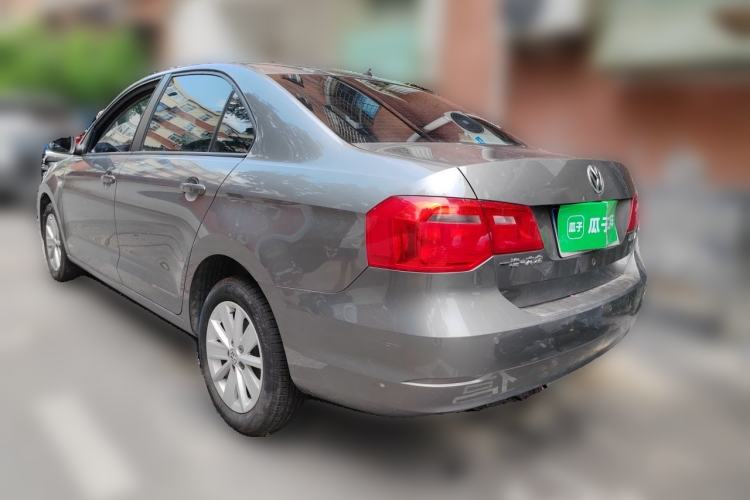 Used Volkswagen Jetta 2015 1.6L Manual Comfort Model Rear Left 45 Deg