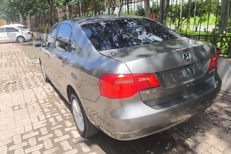 Used Volkswagen Jetta 2015 1.6L Manual Comfort Model Rear Left 45 Deg