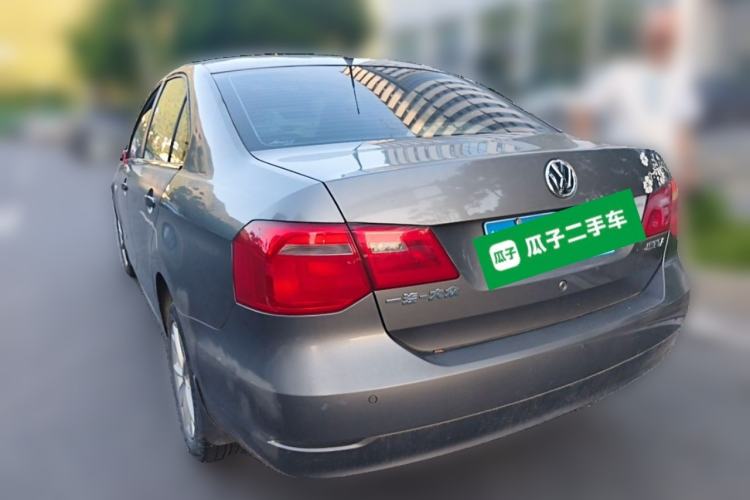 Used Volkswagen Jetta 2015 1.6L Automatic Comfort Model Rear Left 45 Deg