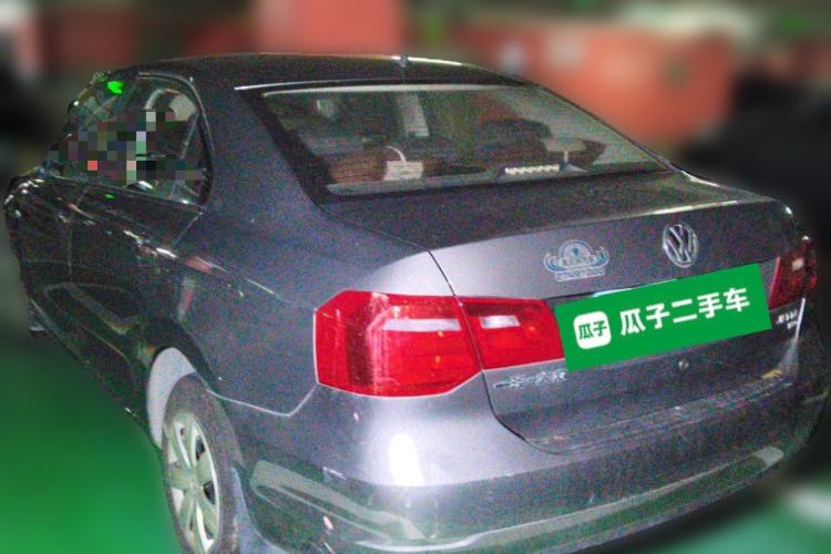 Used Volkswagen Jetta 2015 Value Edition 1.6L Automatic Fashion Version Rear Left 45 Deg